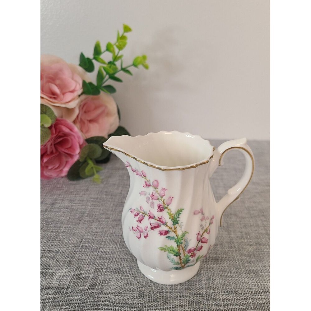 Vintage Royal‎ Doulton "Bell Heather" Scalopped 4 oz Creamer 1940s